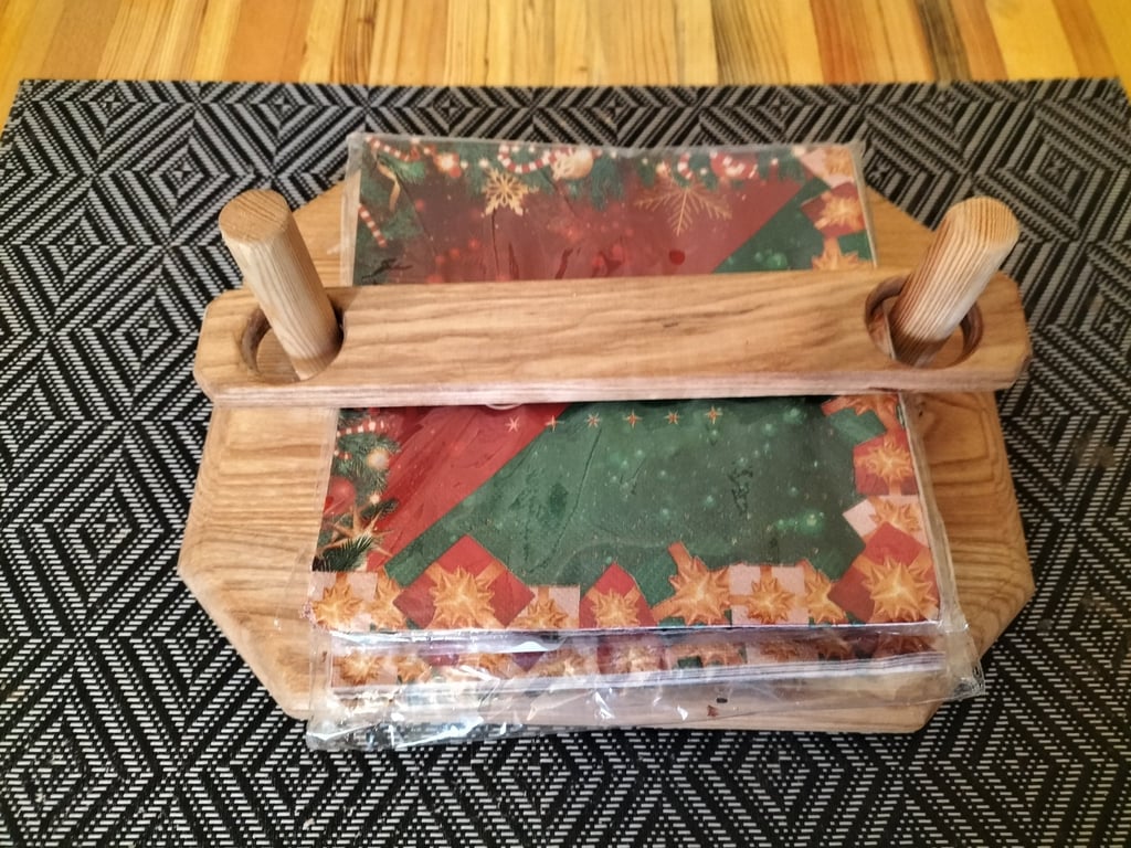Attractive Napkin Holder for the Dining Table
