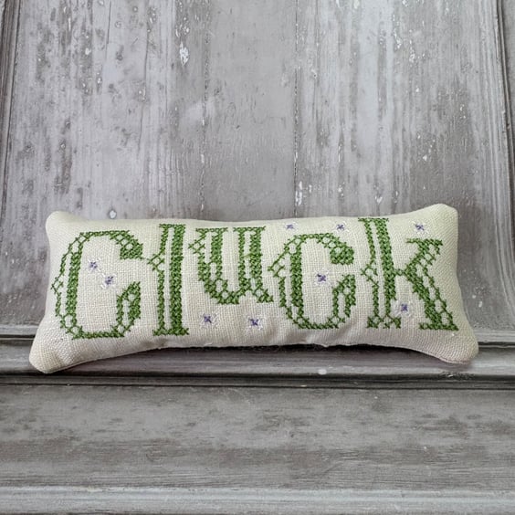 Bowl Filler - Cluck - SY 0081