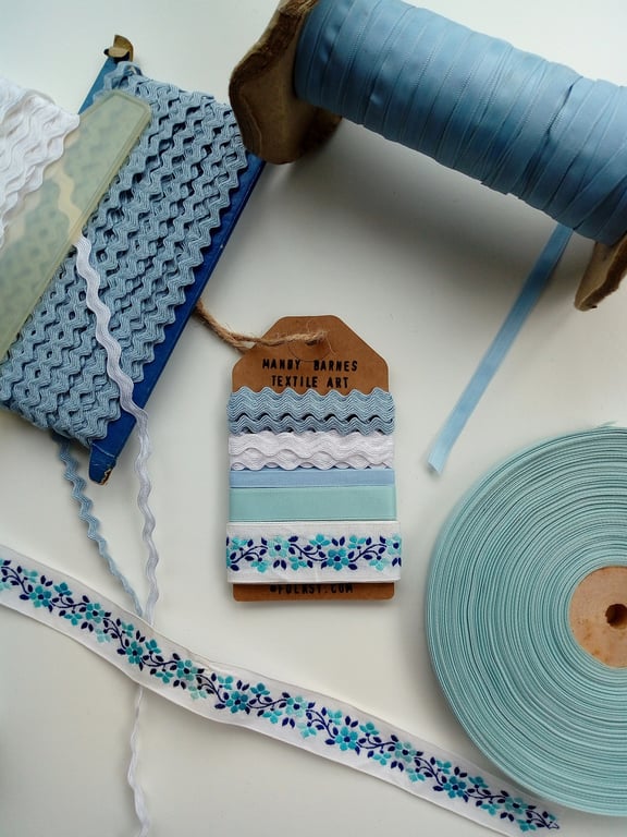 Vintage Ribbon Pack - Blue Flowers
