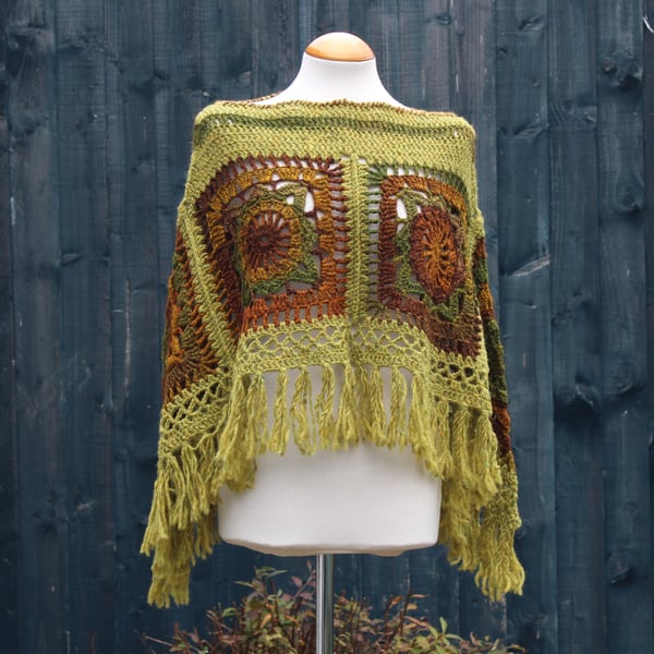 Green and Autumn Colours Crochet Poncho - Design A452