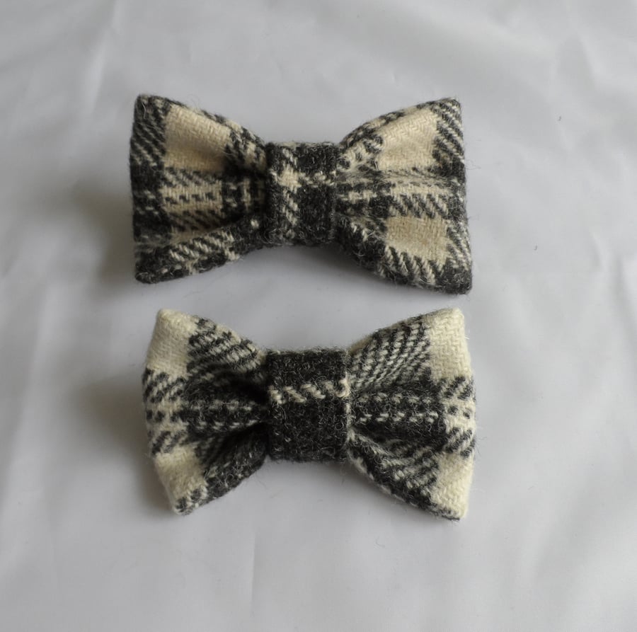 Handmade Harris Tweed Dog Bow - Charcoal-Cream Tartan 