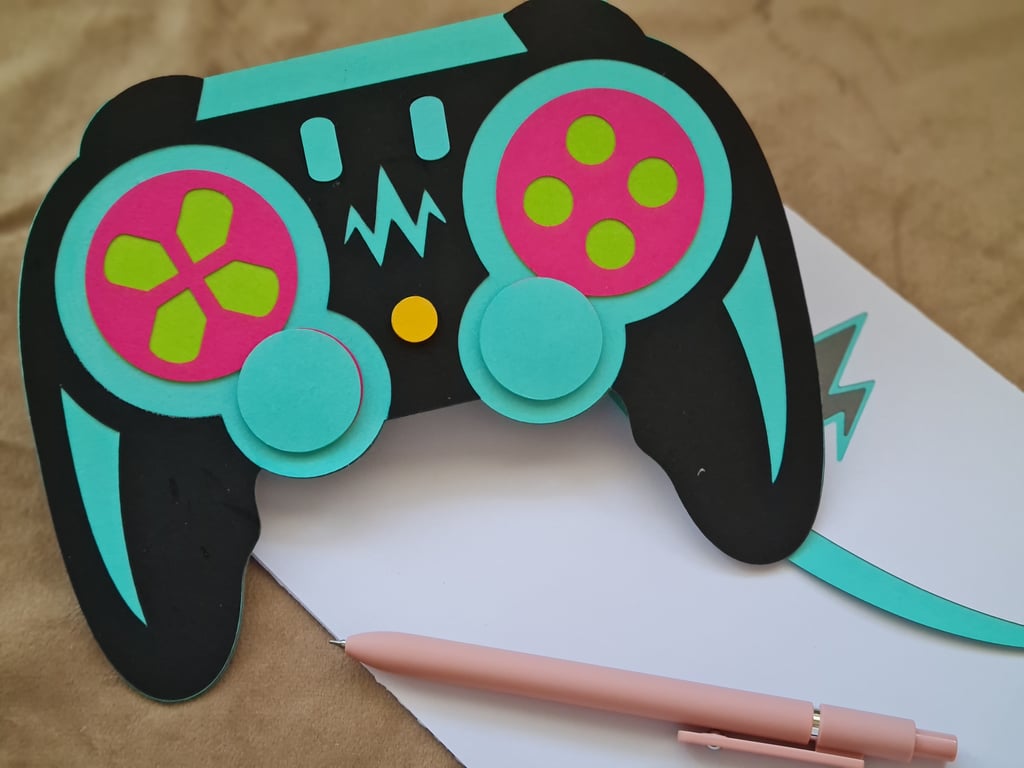 Game controller card