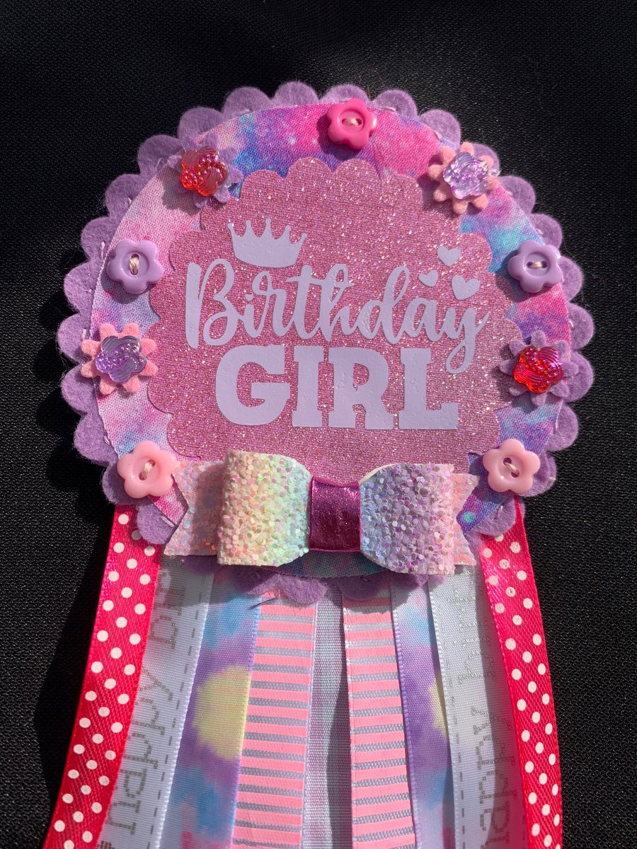 Birthday badge-Rosette - Birthday Girl - Pretty Glitter and Bow