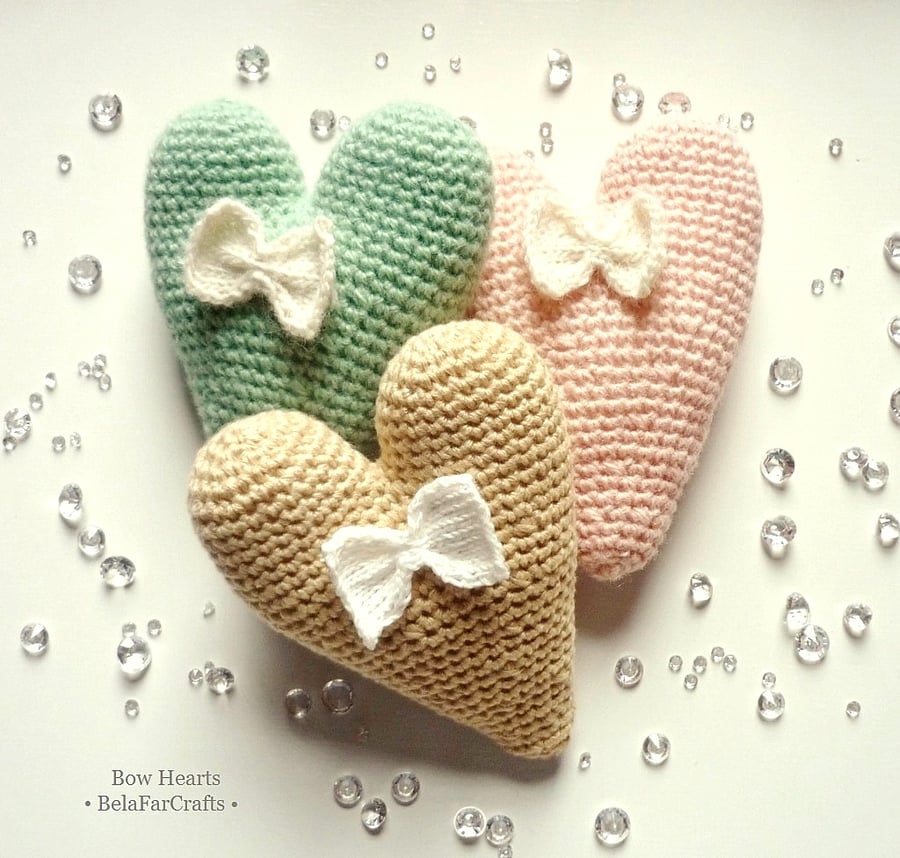 'I love you' hearts - Linen wedding anniversary - Organic wool gift  