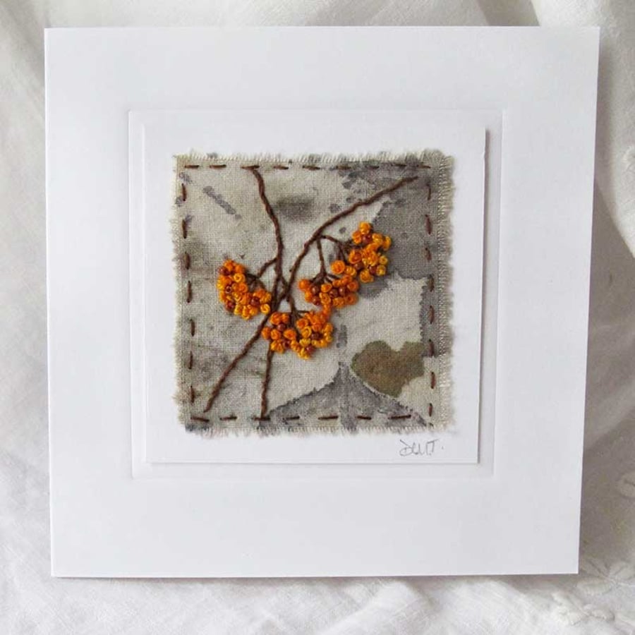 EMBROIDERED BERRIES ECO PRINT CARD