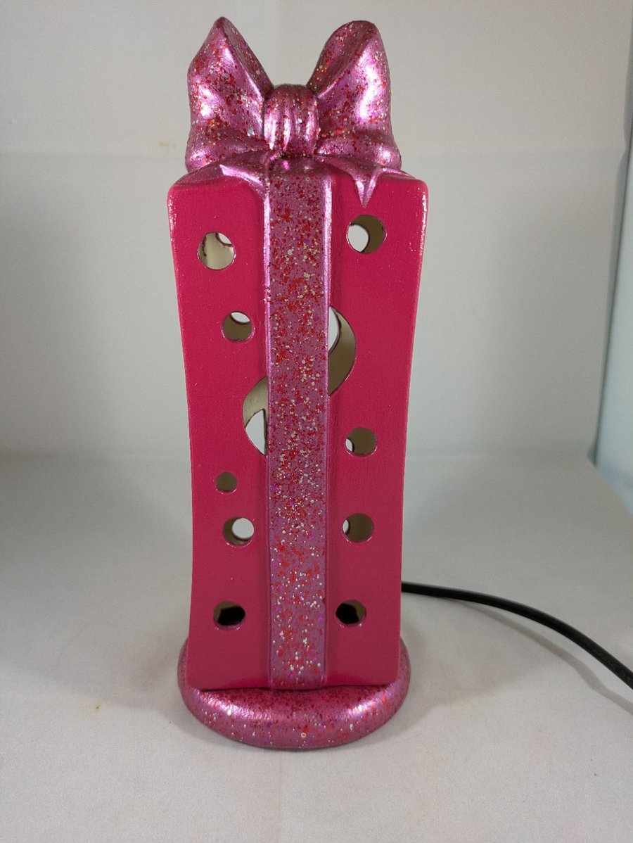 Pink Glittery Ceramic Present Parcel Table Lamp Light Ornament Decoration.