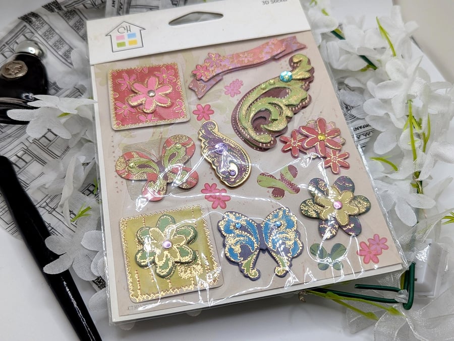 3D Decoupage Sticker Set - Gold and Flowers