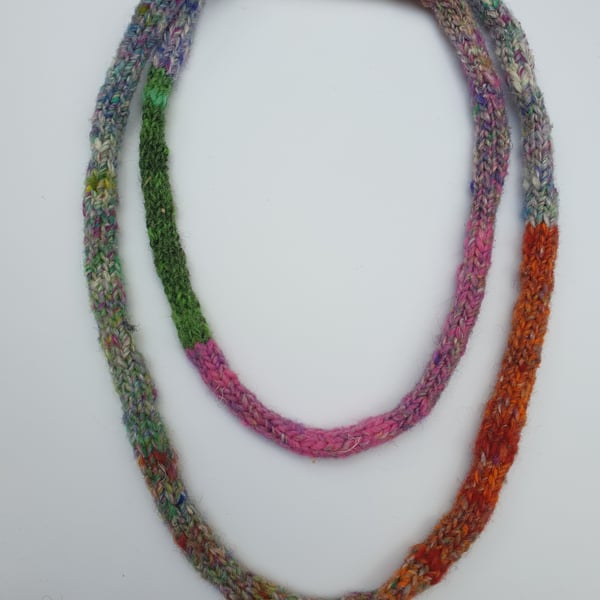 LOOP necklace
