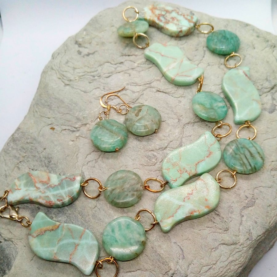 Wavy Turquoise Beads & Jasper Discs Beaded Necklace and Earrings Set 