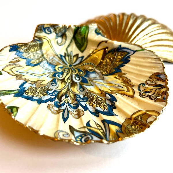 Golden Blue. Hand Finished Dorset Scallop shell, Original Gift