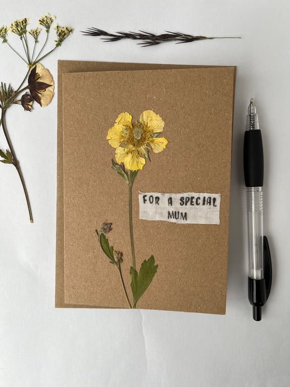 Handmade Real Pressed Flower, Geum, Mother's day, Birthday Greeting Card