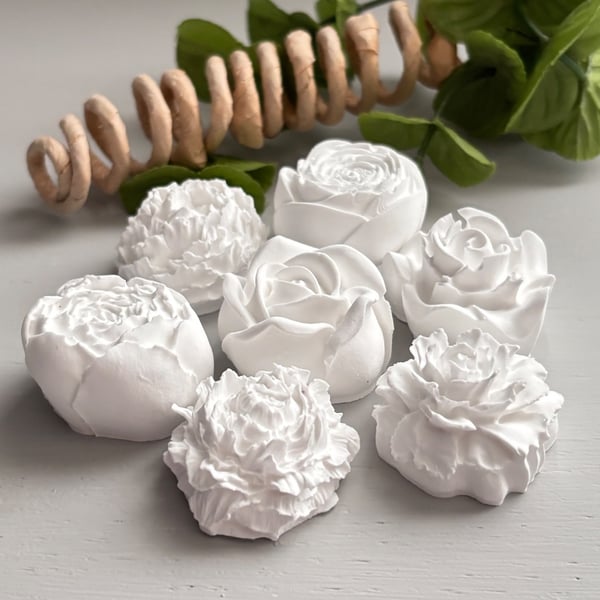 Petite Flower Accents - Home Decor