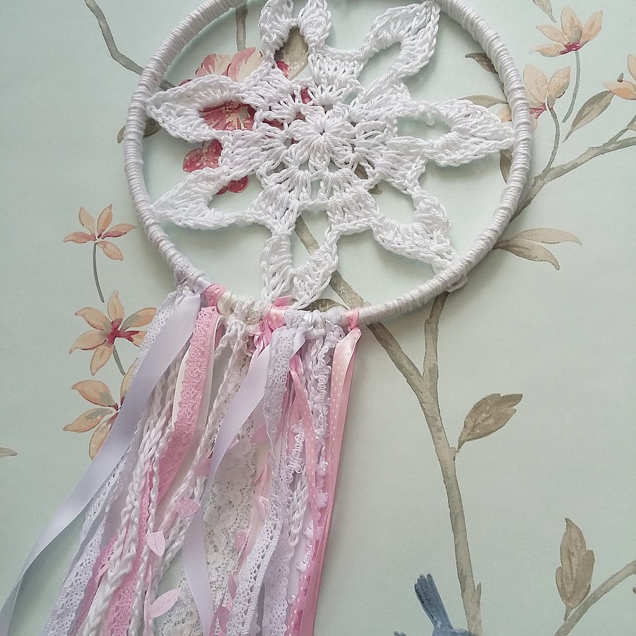 Crochet dream catcher, nursery decoration, wall art, baby girl, newborn, gift 
