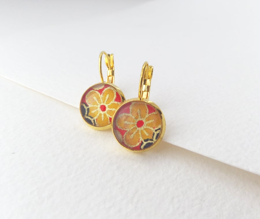 Daffodil Earrings, Yellow Gold Dangle Drop lever back earrings