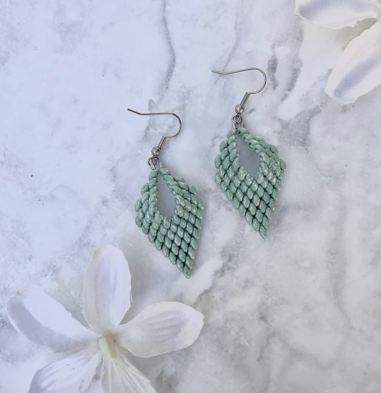 Leaf Drop Earrings - Chalk Green