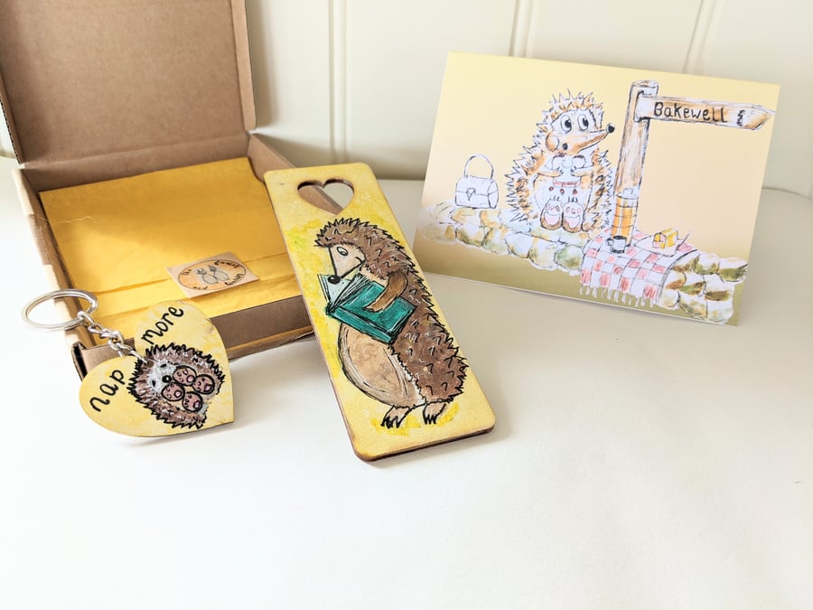 Hedgehog bookmark, custom bookmark, handpainted, gift set for nature lovers