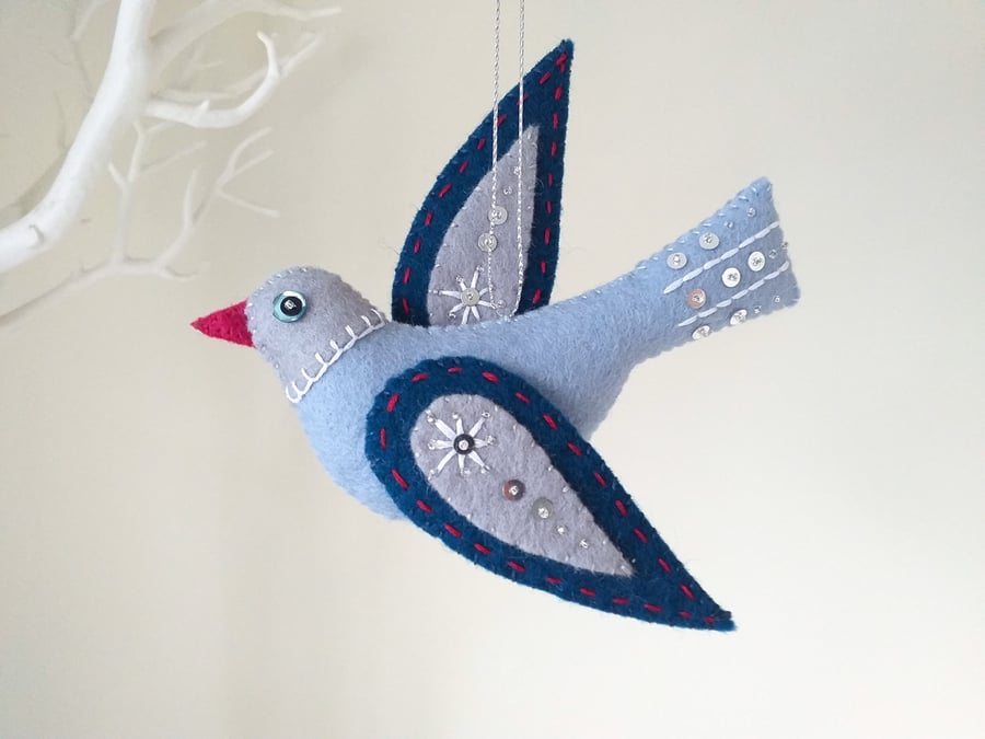Wool Felt Bird ornament, Christmas tree decoration, mmmcrafts Snowbird ornament