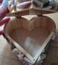 Heart shaped large shell box - Image 2
