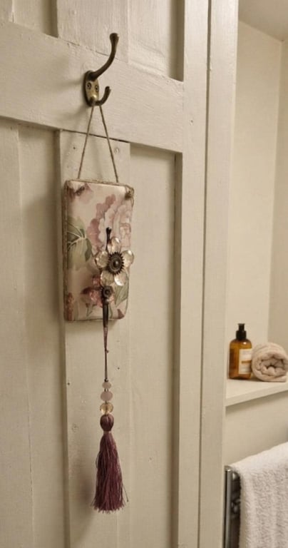 Vintage Rustic Door Hanger Jewellery Hanger Shabby Chic
