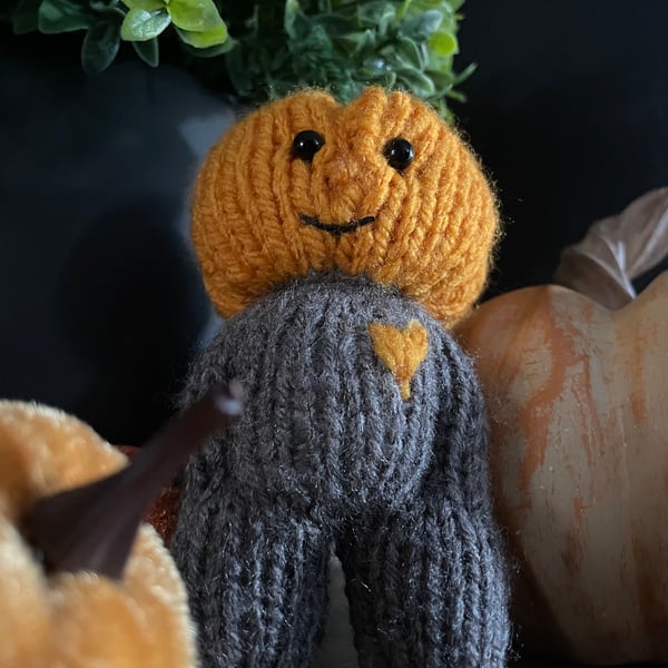 Knitted Pumpkin Figure - Mr P