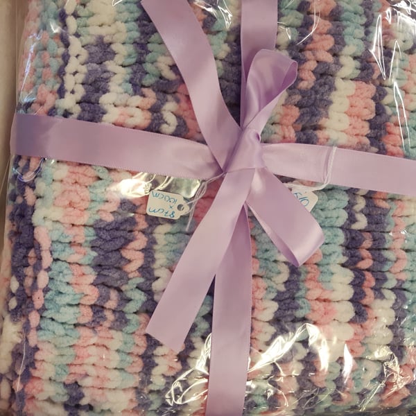 Super Soft Chunky Knit Baby Blanket Purple Pink Mix