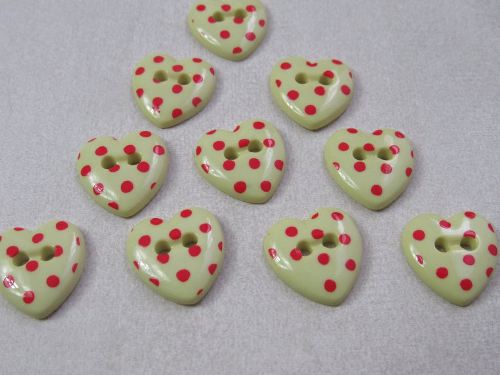 10 Pastel Yellow Spotty Heart Buttons