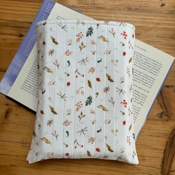 Garden Life Quilted Fabric Book Sleeve - Hardback Size 