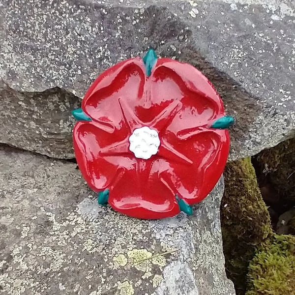 Cast Iron Lancashire Rose Hanger, Red Rose, Lancaster Rose