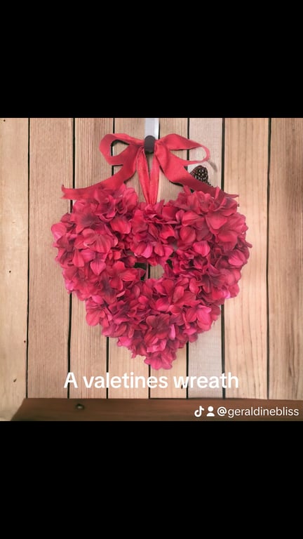 Valentines Heart hydrangea Wreath 30cm
