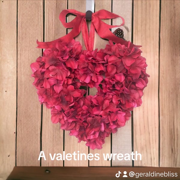 Valentines Heart hydrangea Wreath 30cm