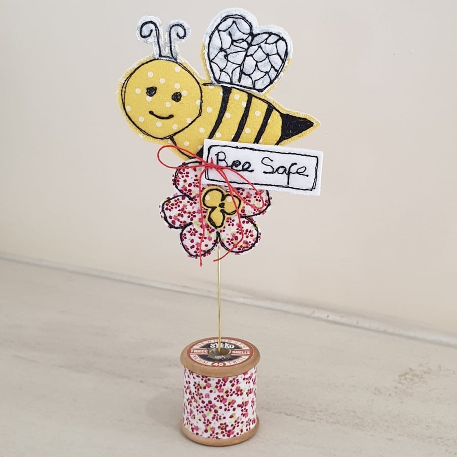 Bumble Bee Decoration