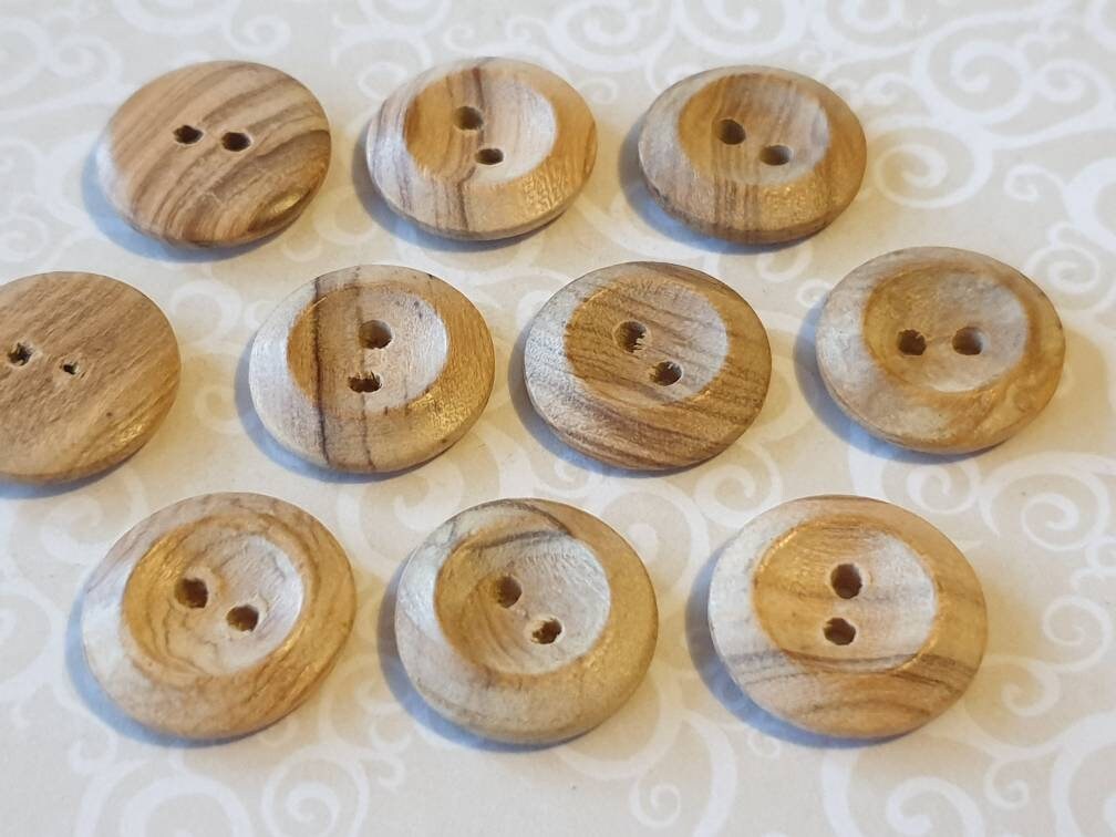 18mm 28L Real Wood Almost 3 4" Buttons x 6, 9, 12 Buttons