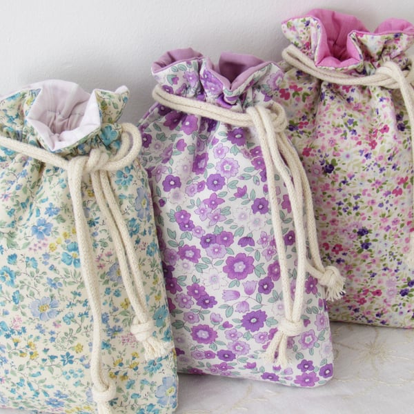 Padded Drawstring Jewelley Bags, Small Floral Drawstring Storage Bag