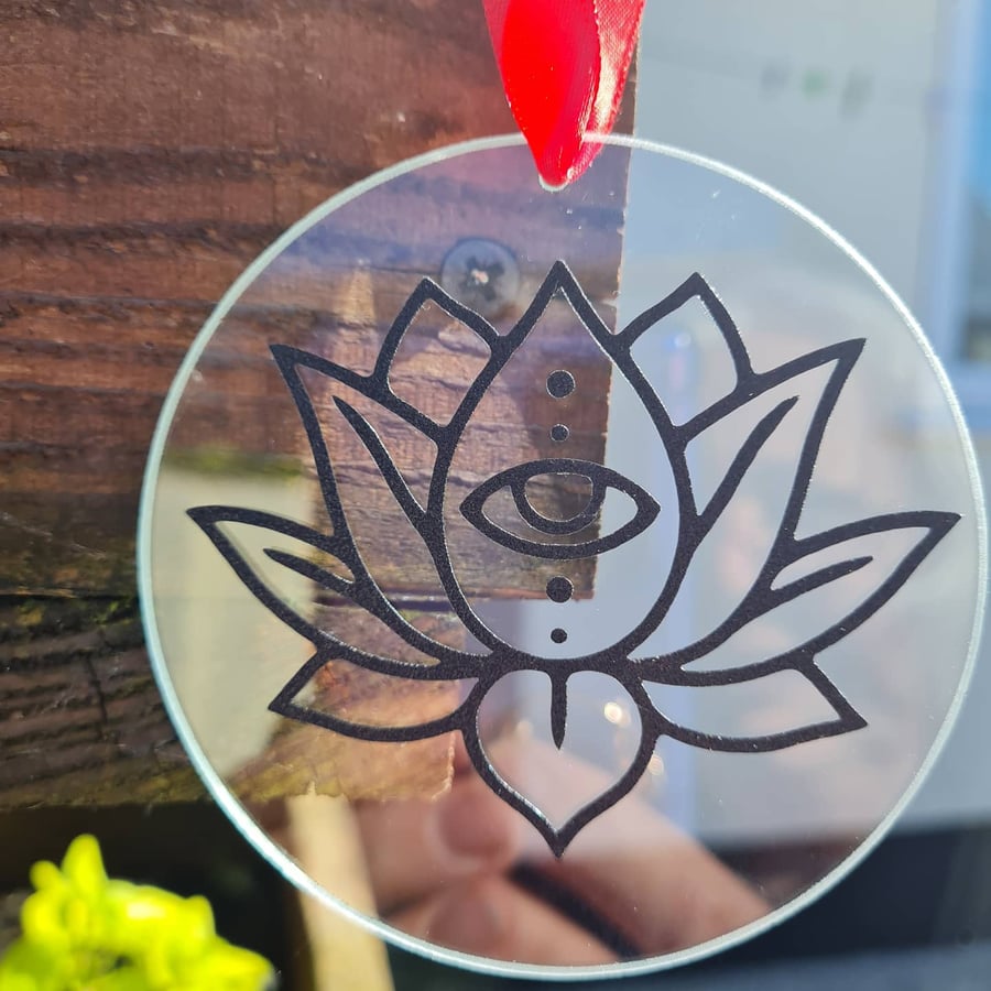 Glass Circle with Lotus Flower Decal