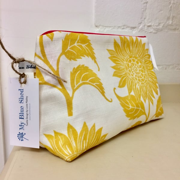 Sunflower zipped cosmetic bag