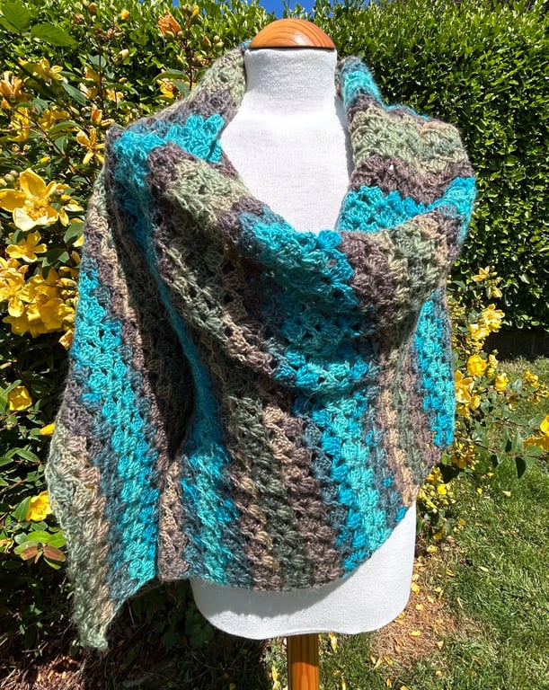 Rectangular lace wrap shawl or oversized scarf in soft merino wool 