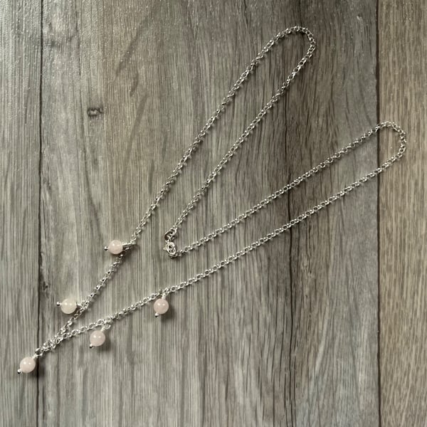Sterling silver necklace with rose quartz beads