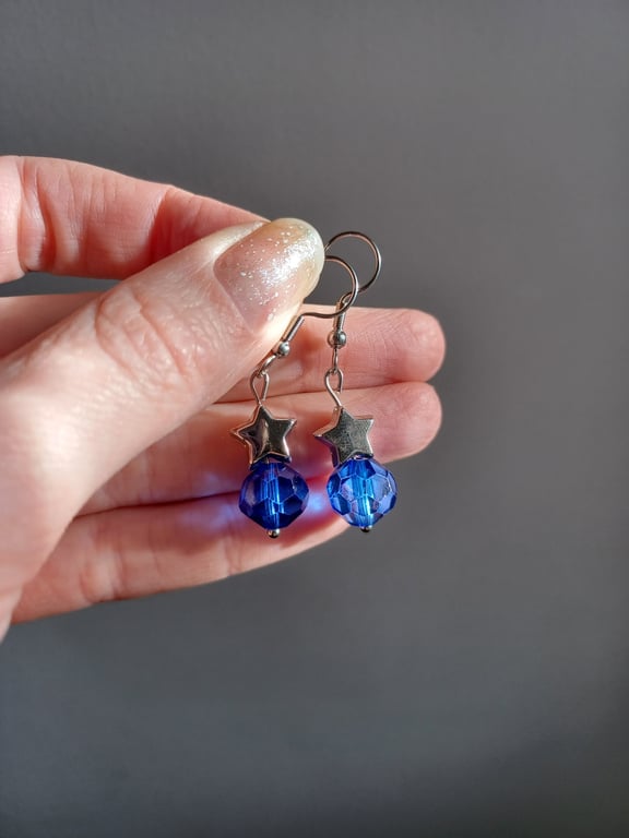 Cobalt blue bead & silver star beaded drop earrings 