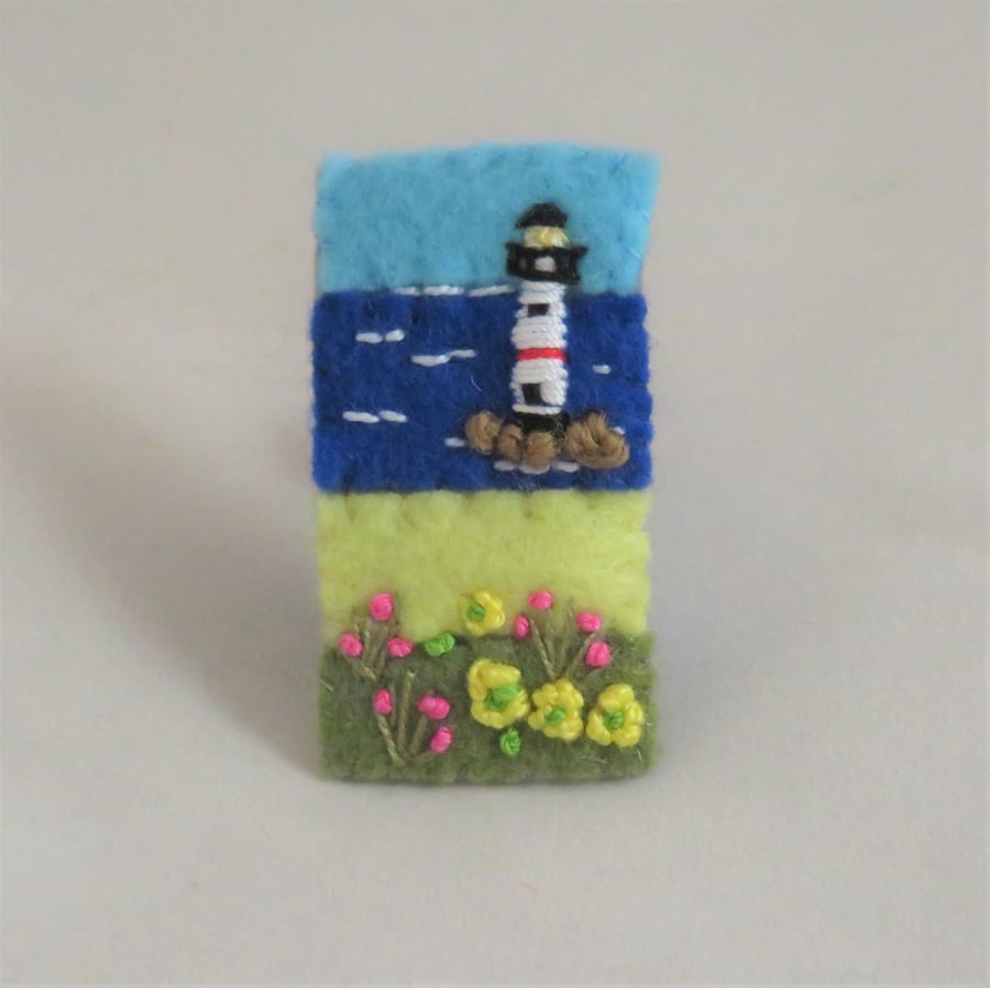 Embroidered Brooch - Summer Seaside with Lighthouse