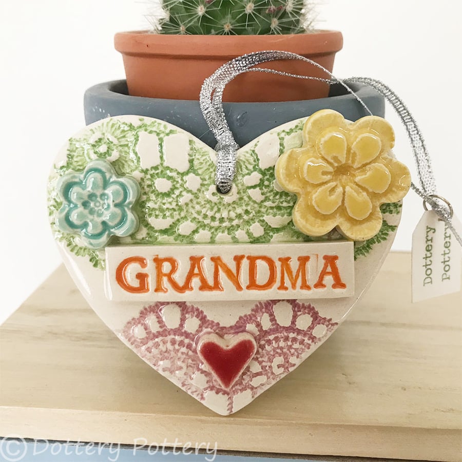 Pottery decoration Grandma Heart Ceramic lace pattern 