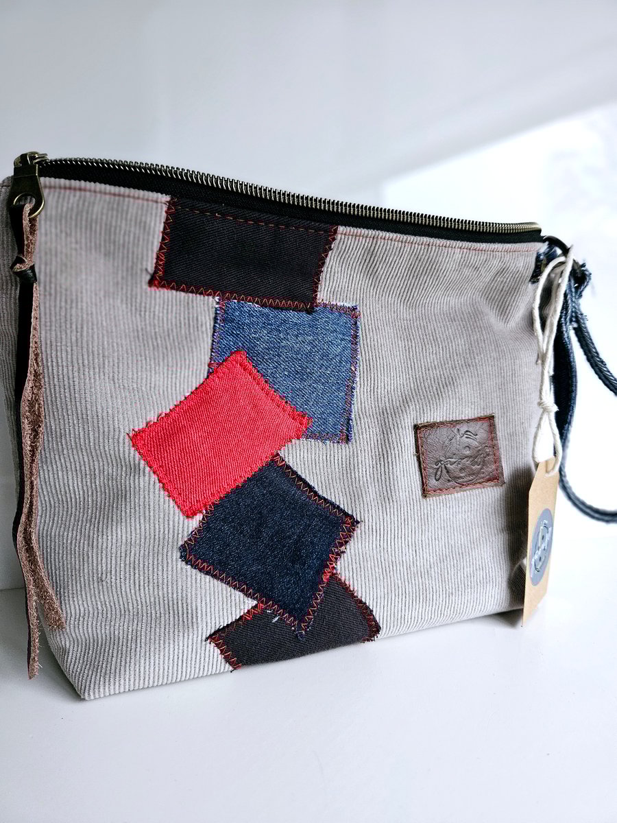 corduroy pouch, make-up bag 