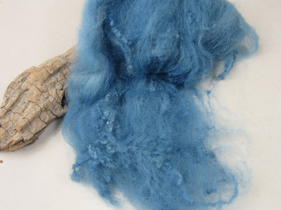 10g Naturally Dyed Indigo Blue BFL Shetland Felting Wool