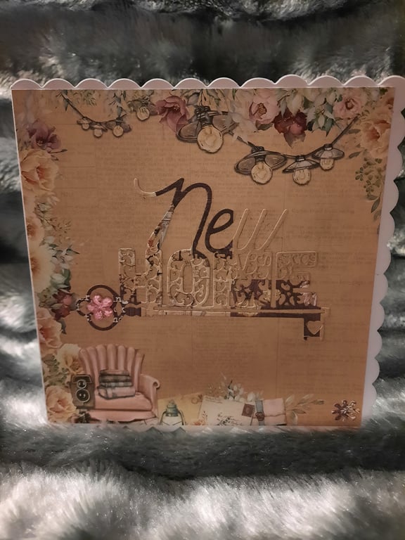 Pretty as a Picture New Home Card