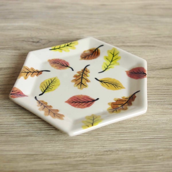 Small Hexagon Dish - Autumn Colours Beech and Oak Leaves