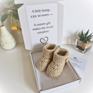 Personalised Pregnancy Reveal Gift in Letterbox Box - Crochet Baby Booties 