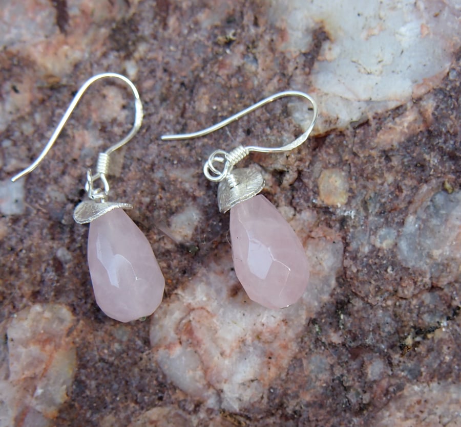 Rose quartz and sterling silver pendant earrings