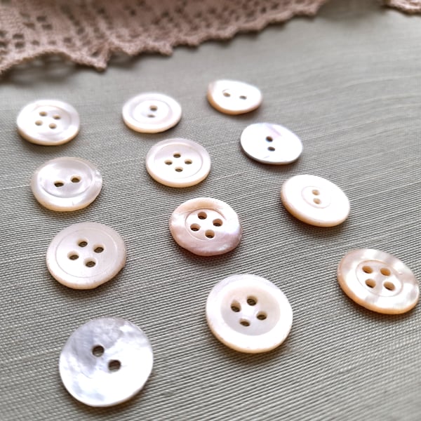 Vintage natural shell buttons, 15mm, pack of 12 in an assortment of designs