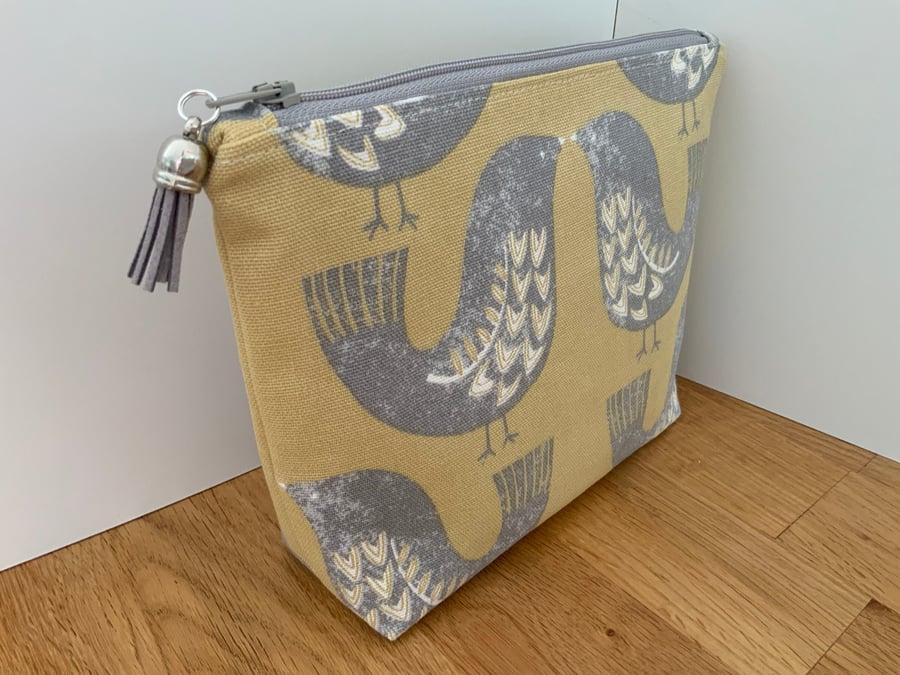 Cosmetic Bag, Zipped Pouch, Purse, Accessory Pouch, Make up Bag, Toiletry Bag