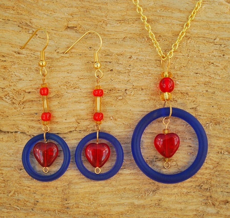 Blue glass pendant and earrings set