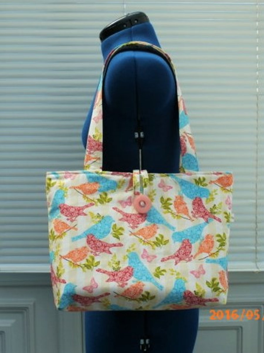  TOTE BAG SHOULDER BAG   WITH BIRDS  BUTTERFLIES FLOWERS 